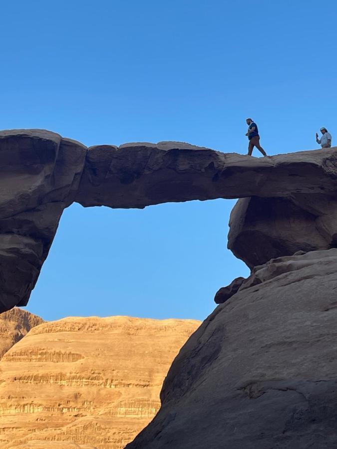 Hidden Wadi Rum Camp Ngoại thất bức ảnh
