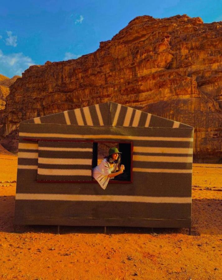 Hidden Wadi Rum Camp Ngoại thất bức ảnh