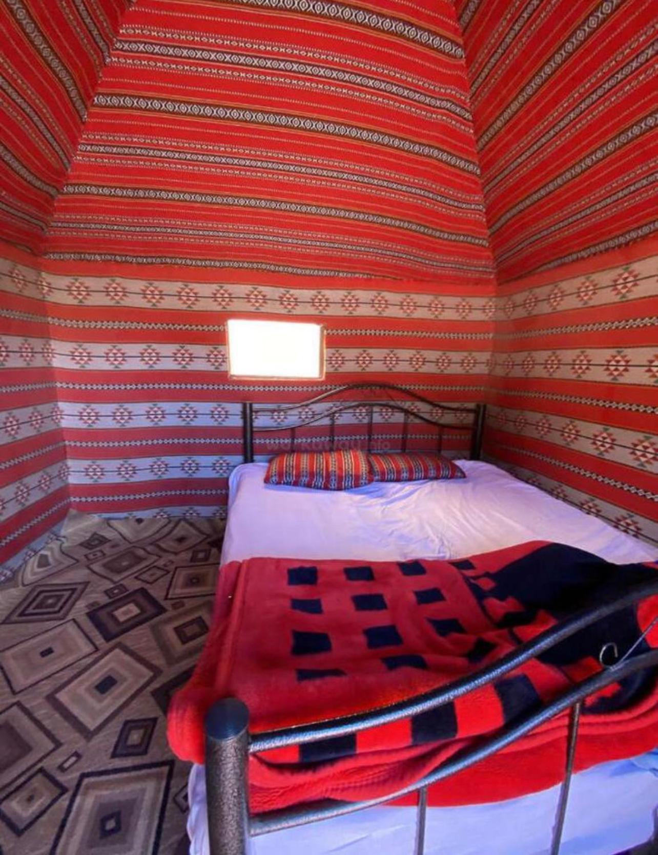 Hidden Wadi Rum Camp Ngoại thất bức ảnh
